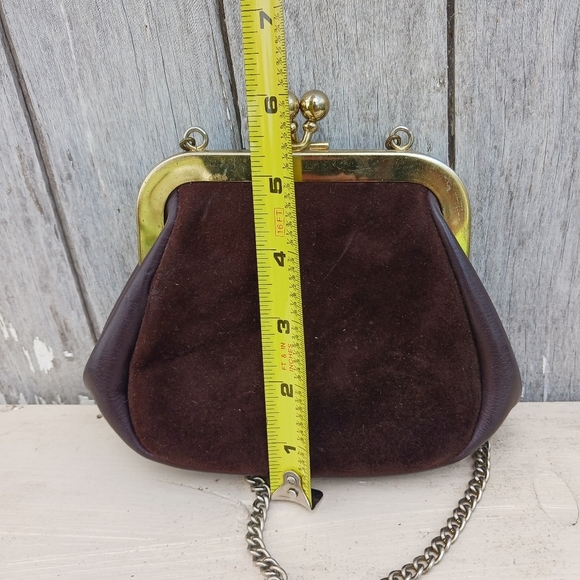 Vintage Brown Leather Gold Kiss Lock  Purse With Silver Chain Mini - Picture 4 of 10